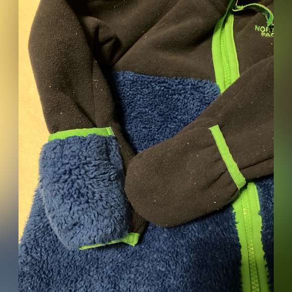 The North Face Kids Blue and Green One Piece Snowsuit - Picture 4 of 7